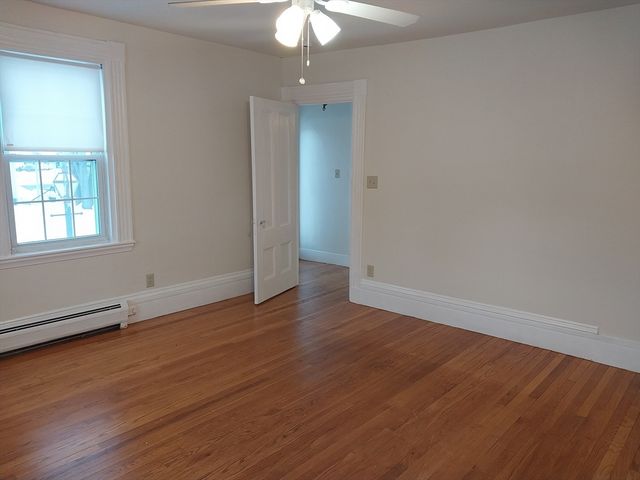 49 Salem St 1, Haverhill, MA 01835