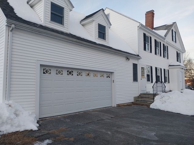 49 Salem St 1, Haverhill, MA 01835