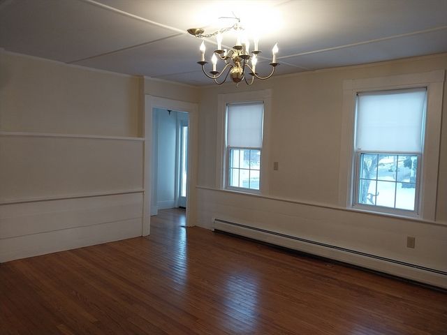 49 Salem St 1, Haverhill, MA 01835