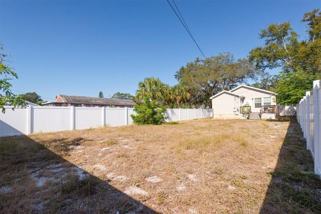 3828 18TH AVENUE S, St Petersburg, FL 33711