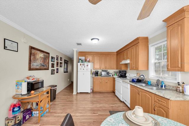 3828 18TH AVENUE S, St Petersburg, FL 33711