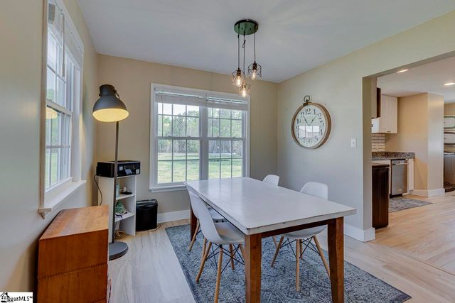 569 Willis Road, Fountain Inn, SC 29644