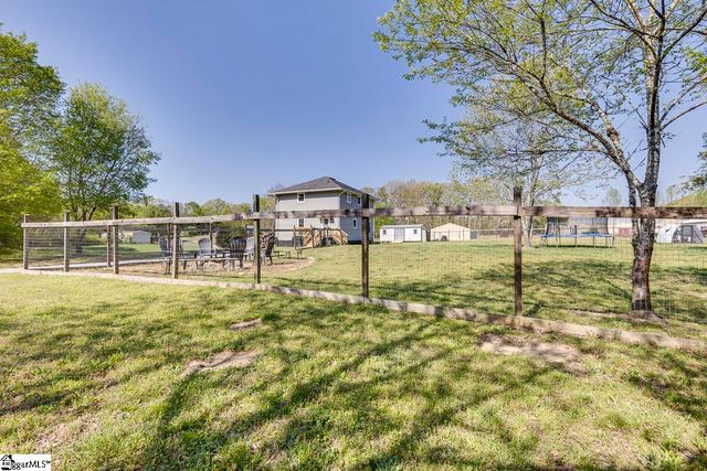 569 Willis Road, Fountain Inn, SC 29644