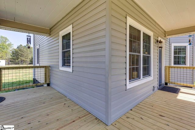 569 Willis Road, Fountain Inn, SC 29644