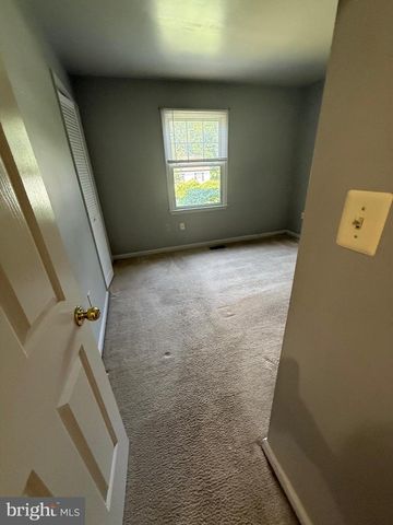 303 PEMBRIDGE DR, Winchester, VA 22602
