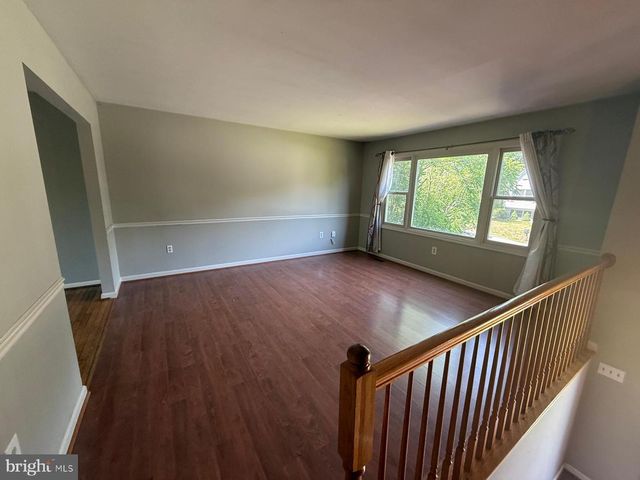303 PEMBRIDGE DR, Winchester, VA 22602