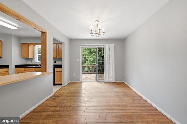 303 PEMBRIDGE DR, Winchester, VA 22602