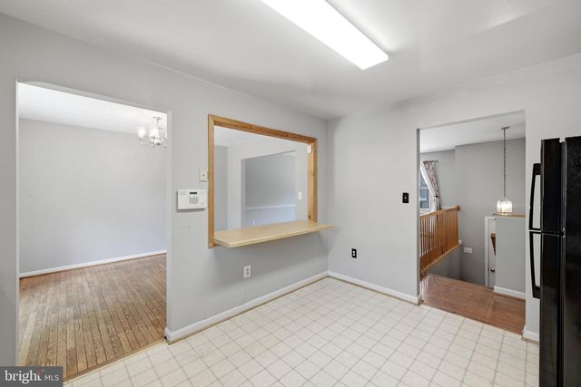 303 PEMBRIDGE DR, Winchester, VA 22602