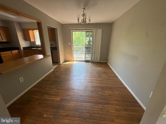 303 PEMBRIDGE DR, Winchester, VA 22602