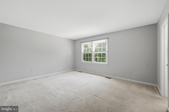 303 PEMBRIDGE DR, Winchester, VA 22602