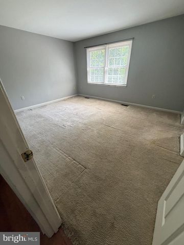 303 PEMBRIDGE DR, Winchester, VA 22602