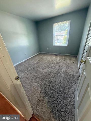 303 PEMBRIDGE DR, Winchester, VA 22602