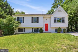 303 PEMBRIDGE DR, Winchester, VA 22602