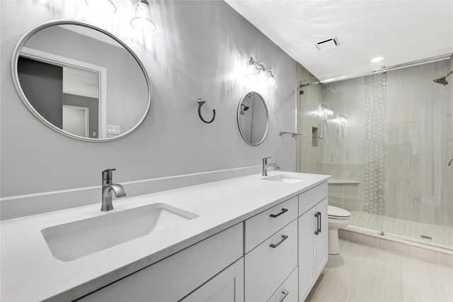 16707 Ashmoor Court, Houston, TX 77058