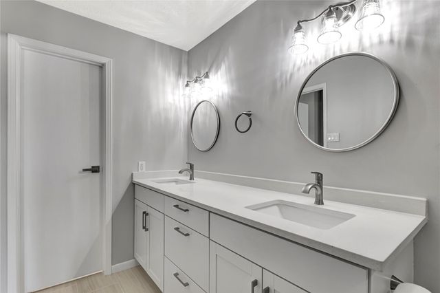 16707 Ashmoor Court, Houston, TX 77058