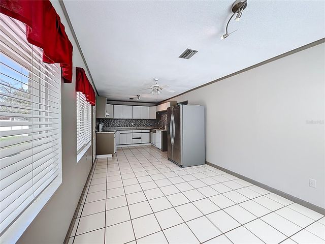 11404 SE 56TH AVENUE, Belleview, FL 34420