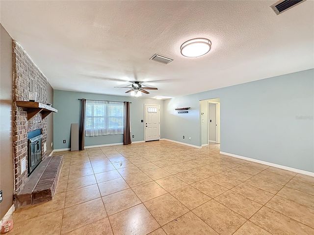 11404 SE 56TH AVENUE, Belleview, FL 34420