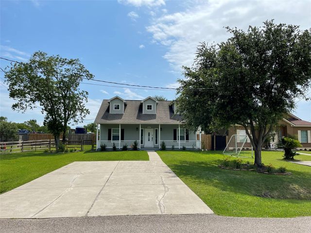 516 Battleview Road, La Porte, TX 77571