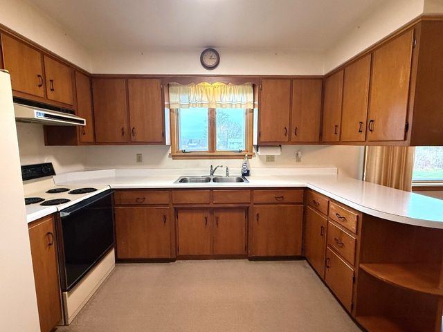 8668 ETHEL Drive, Girard, PA 16417