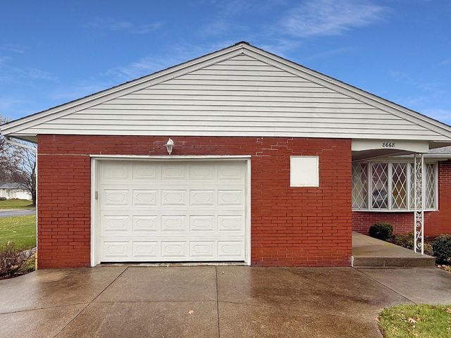 8668 ETHEL Drive, Girard, PA 16417