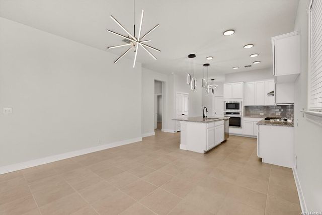 12684 Cotorra, San Antonio, TX 78254