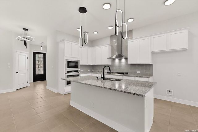 12684 Cotorra, San Antonio, TX 78254