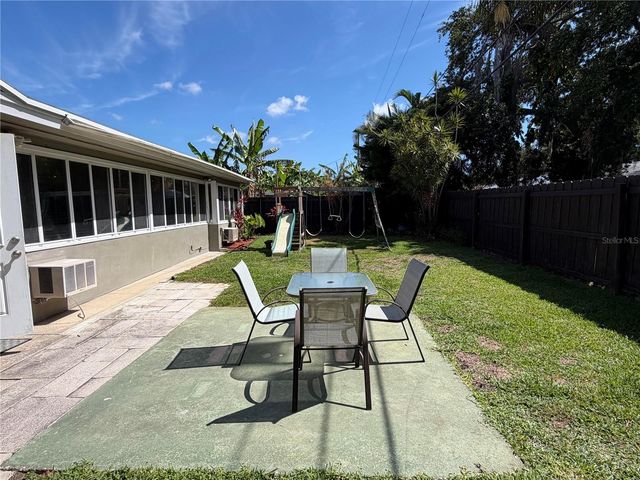 546 GERSHWIN DRIVE, Largo, FL 33771