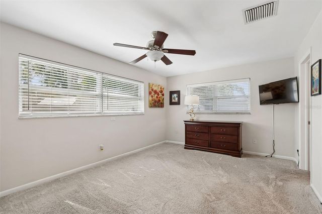 546 GERSHWIN DRIVE, Largo, FL 33771