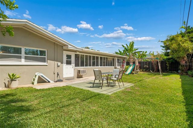 546 GERSHWIN DRIVE, Largo, FL 33771