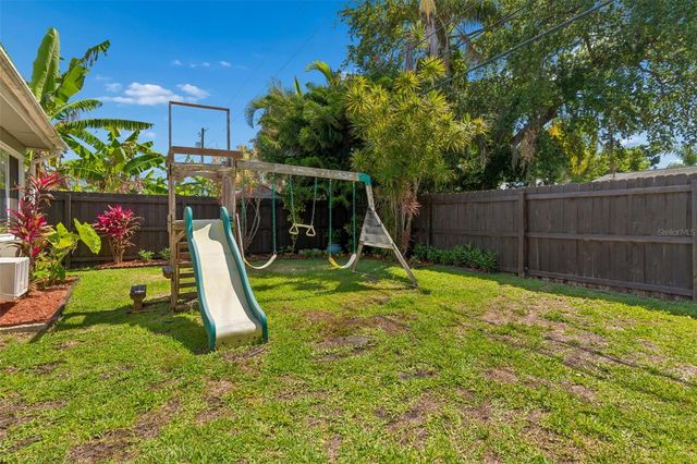 546 GERSHWIN DRIVE, Largo, FL 33771