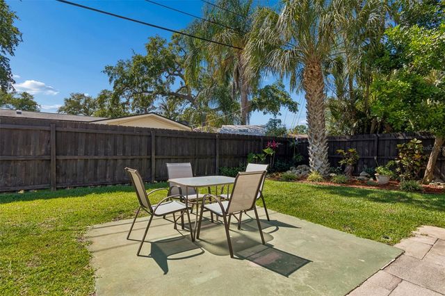 546 GERSHWIN DRIVE, Largo, FL 33771