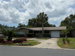 546 GERSHWIN DRIVE, Largo, FL 33771