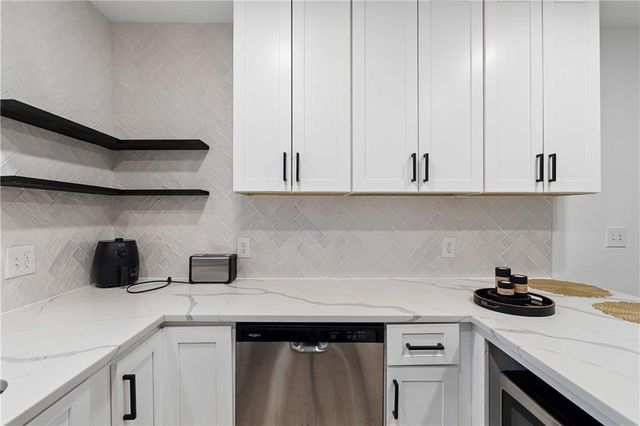 2545 Plantation Drive, Atlanta, GA 30344