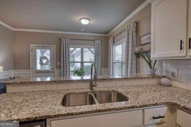 1141 Chalmers Street, Watkinsville, GA 30677