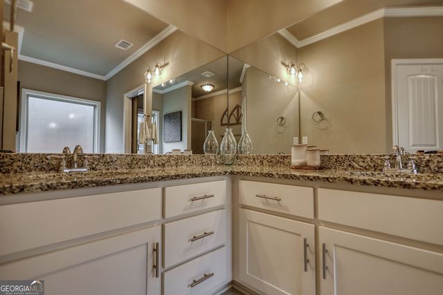 1141 Chalmers Street, Watkinsville, GA 30677