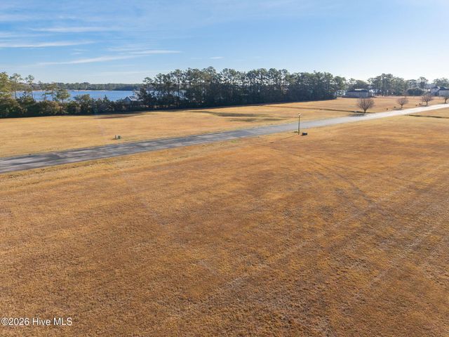 106 Waterway Drive, Havelock, NC 28532