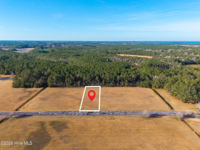 106 Waterway Drive, Havelock, NC 28532