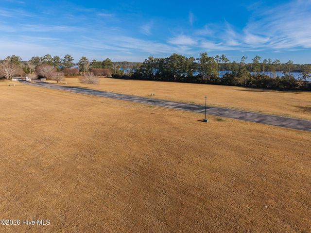 106 Waterway Drive, Havelock, NC 28532