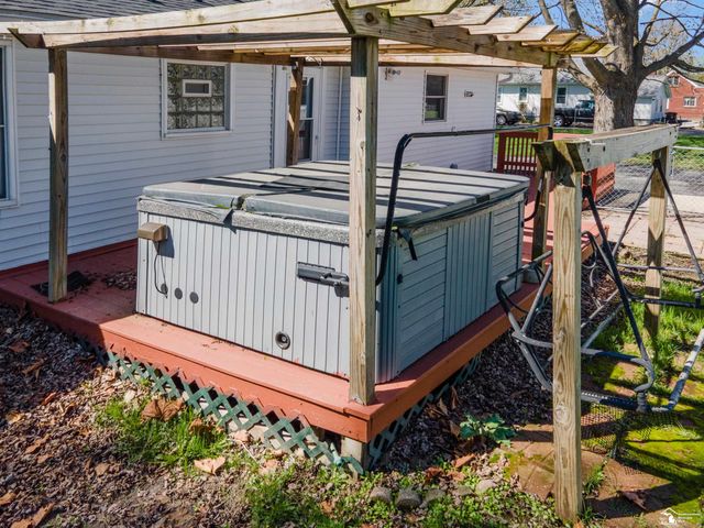2500 Candace Street, Erie Twp, MI 48133