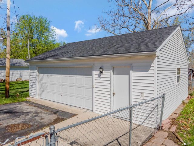 2500 Candace Street, Erie Twp, MI 48133