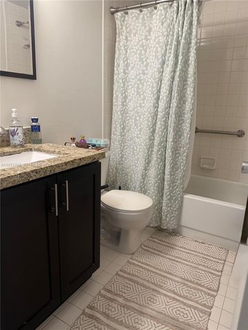 13255 SW 9th Ct 209G, Pembroke Pines, FL 33027