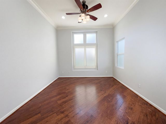 1124 Lake Park Dr, Oakley, CA 94561