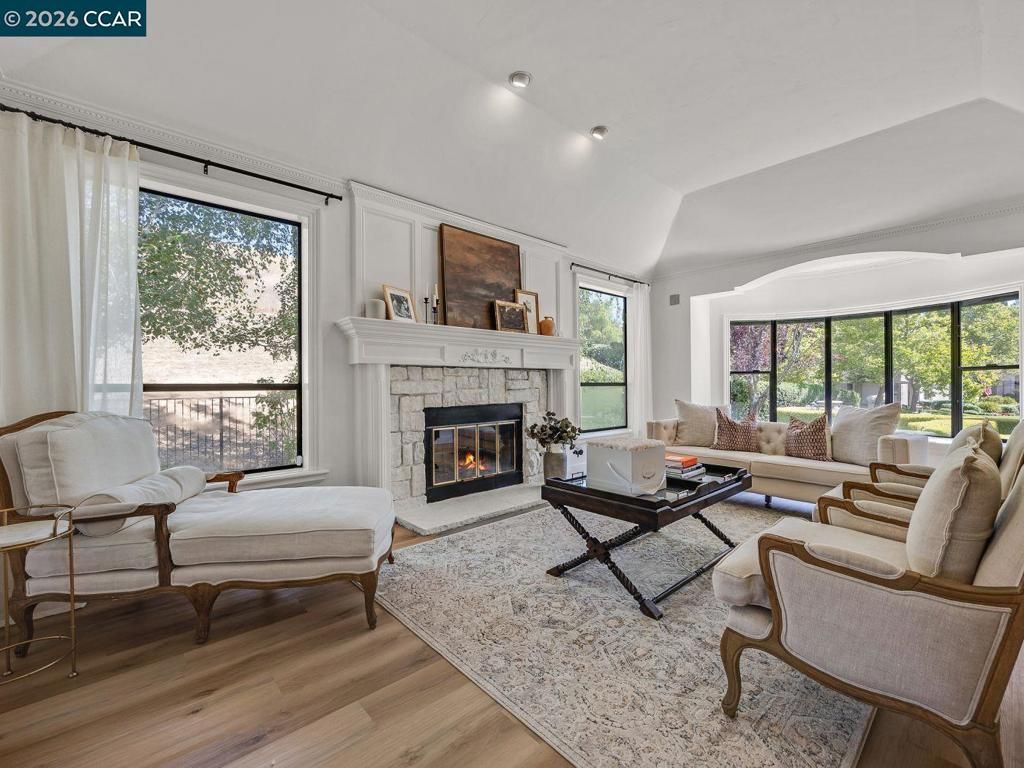 Image 10 of property listing at 3911 Deer Trail Ln, Danville, CA 94506