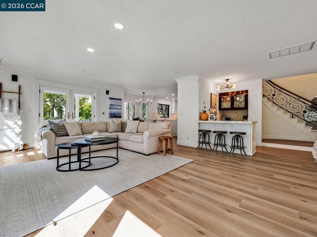 Image 20 of property listing at 3911 Deer Trail Ln, Danville, CA 94506