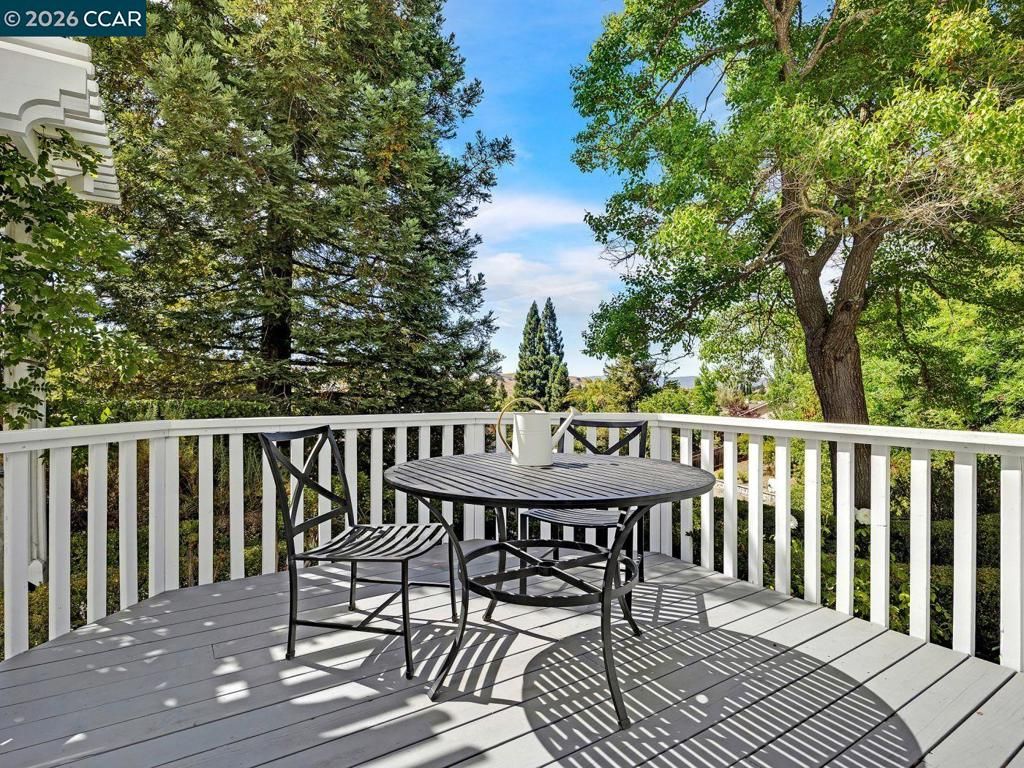 Image 48 of property listing at 3911 Deer Trail Ln, Danville, CA 94506