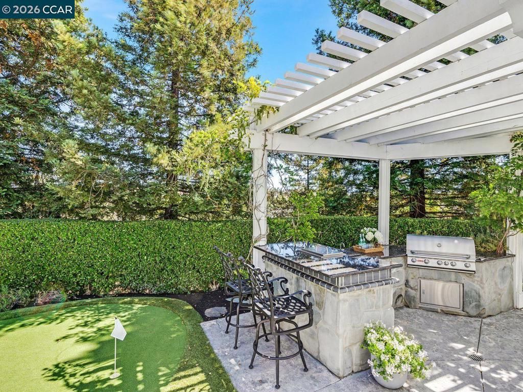 Image 50 of property listing at 3911 Deer Trail Ln, Danville, CA 94506
