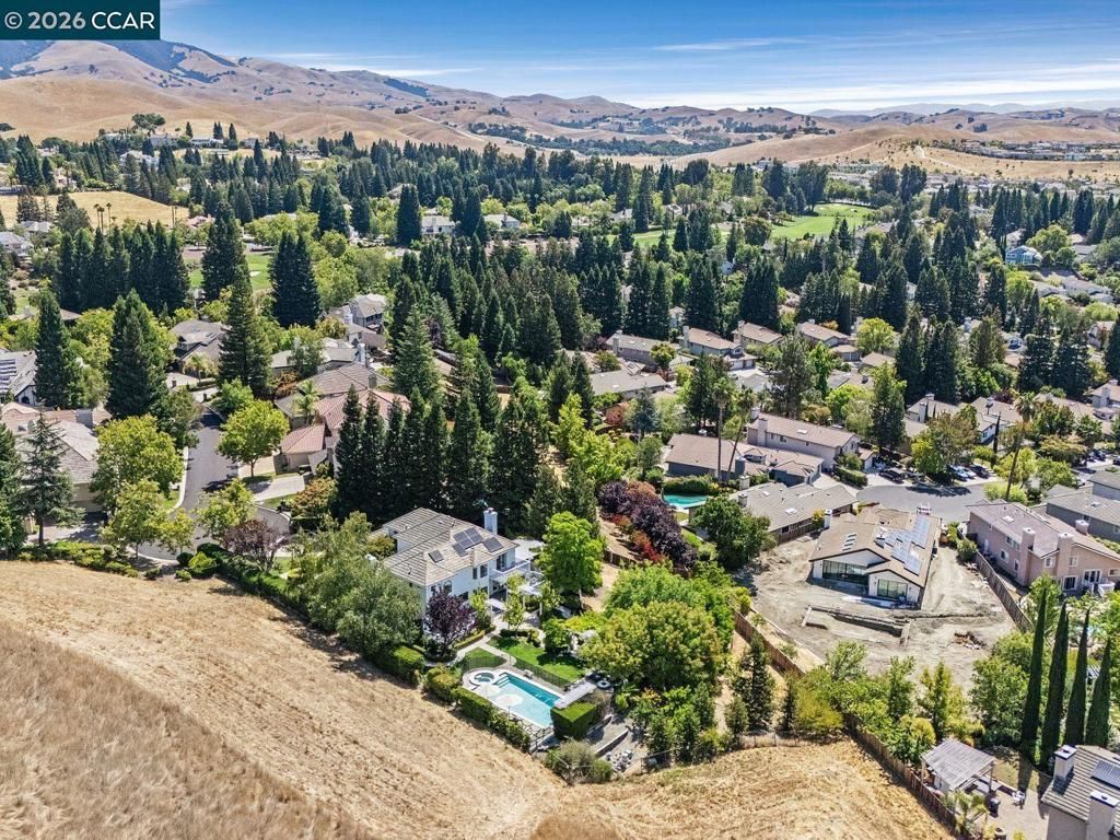 Image 54 of property listing at 3911 Deer Trail Ln, Danville, CA 94506