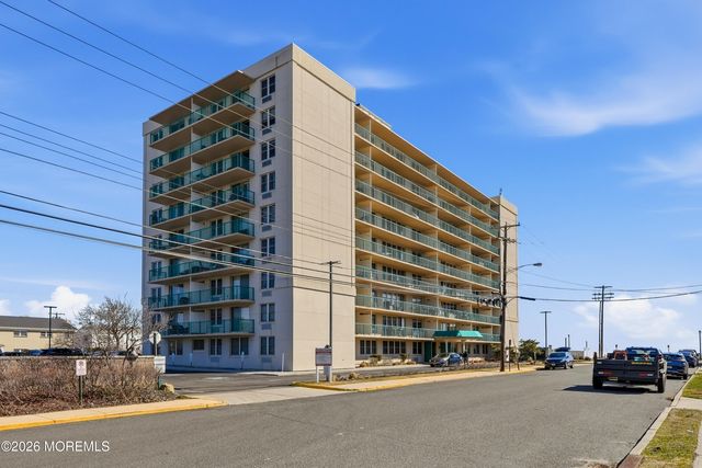 480 Ocean Avenue N 9H, Long Branch, NJ 07740