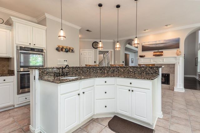1725 JOHN RIDGE DR, Collierville, TN 38017