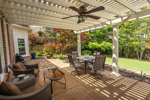 1725 JOHN RIDGE DR, Collierville, TN 38017